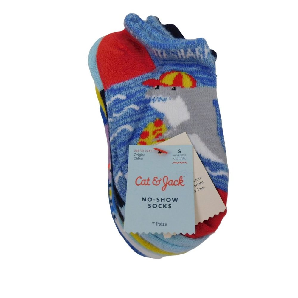 Cat & Jack Boys' Shark 7pk No-Show Socks Sz. S/5.5 - 8.5